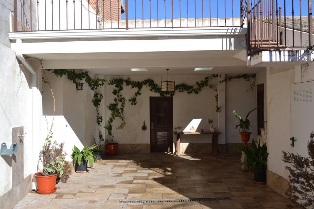 Puerta A Las Barrancas Villa Burujon Exterior photo